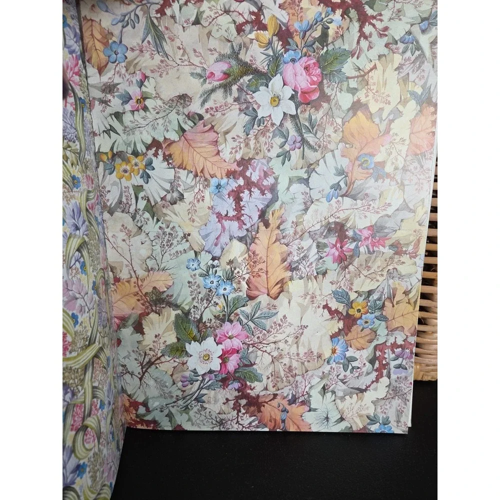 Giftwraps by Artists: English Floral Patterns 18th Century Giftwraps Book USED!